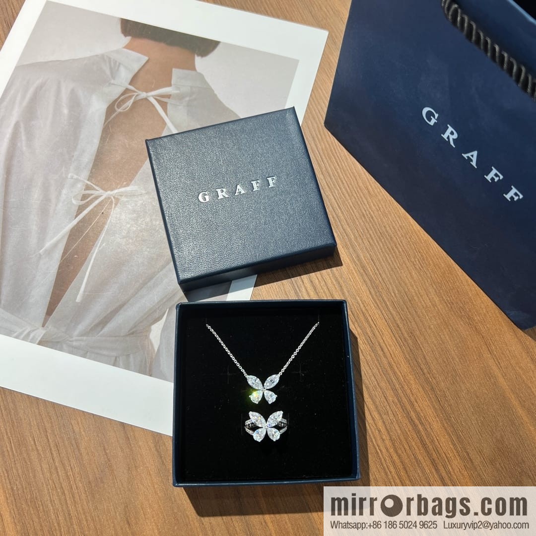 GRAFF Butterfly Horse Eye Diamond Ring