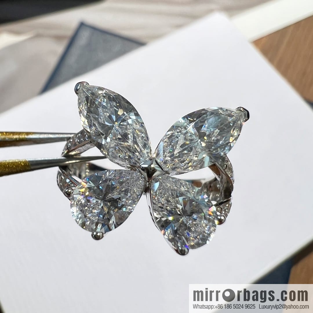 GRAFF Butterfly Horse Eye Diamond Ring
