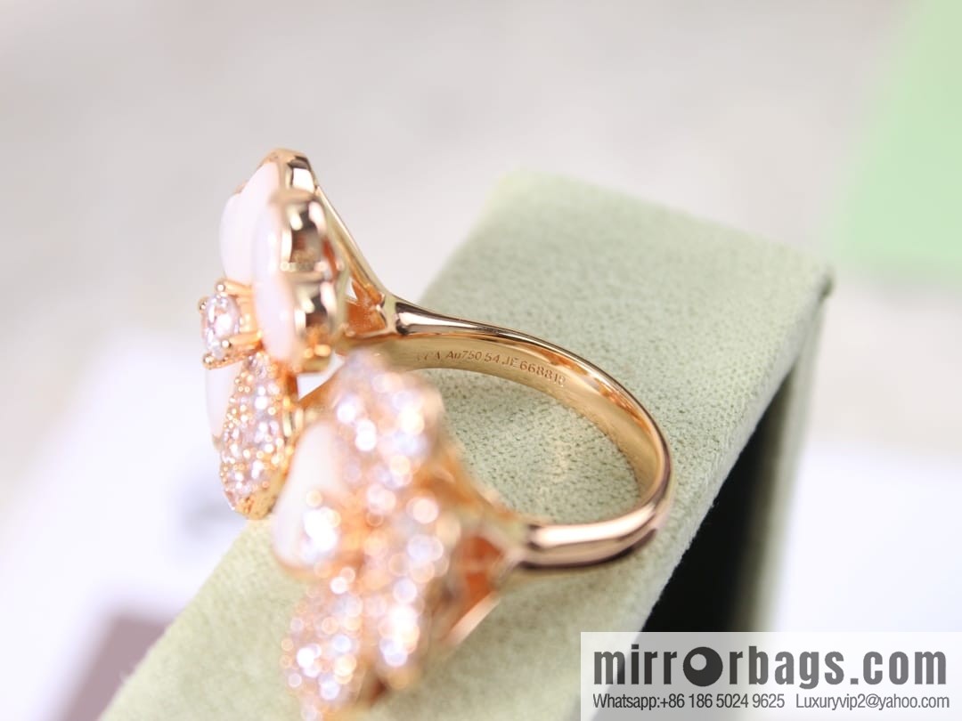 Van Cleef & Arpels cosmos four-leaf clover fritillary ring