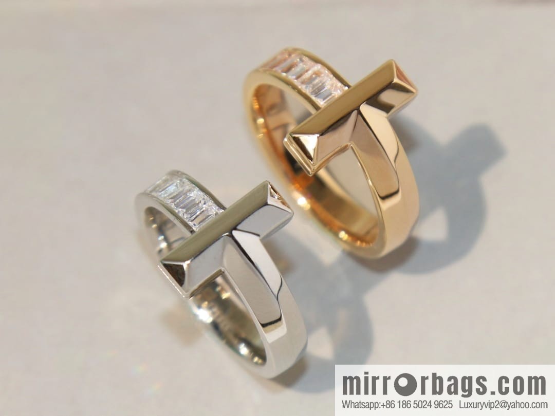 New ☑️ TIFFANY & Co. Tiffany & Co. T1 square diamond ring