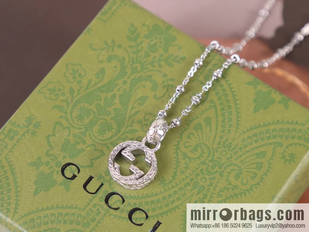 New Gucci gucci double G necklace
