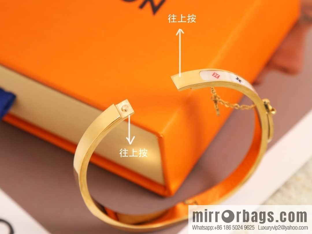 Louis Vuitton Louis Vuitton medieval colored bracelet