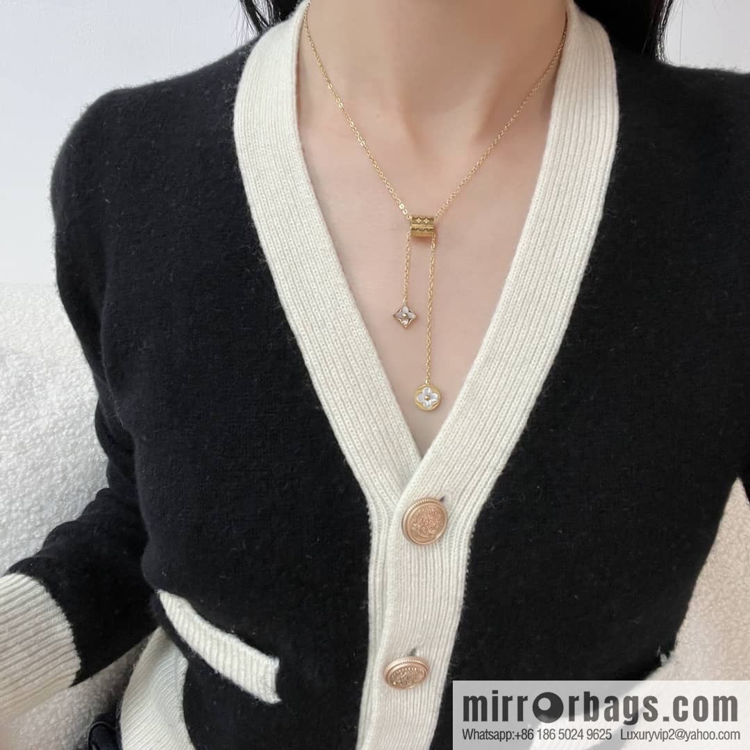 Louis Vuitton Louis Vuitton LV white shell monogram fringed necklace