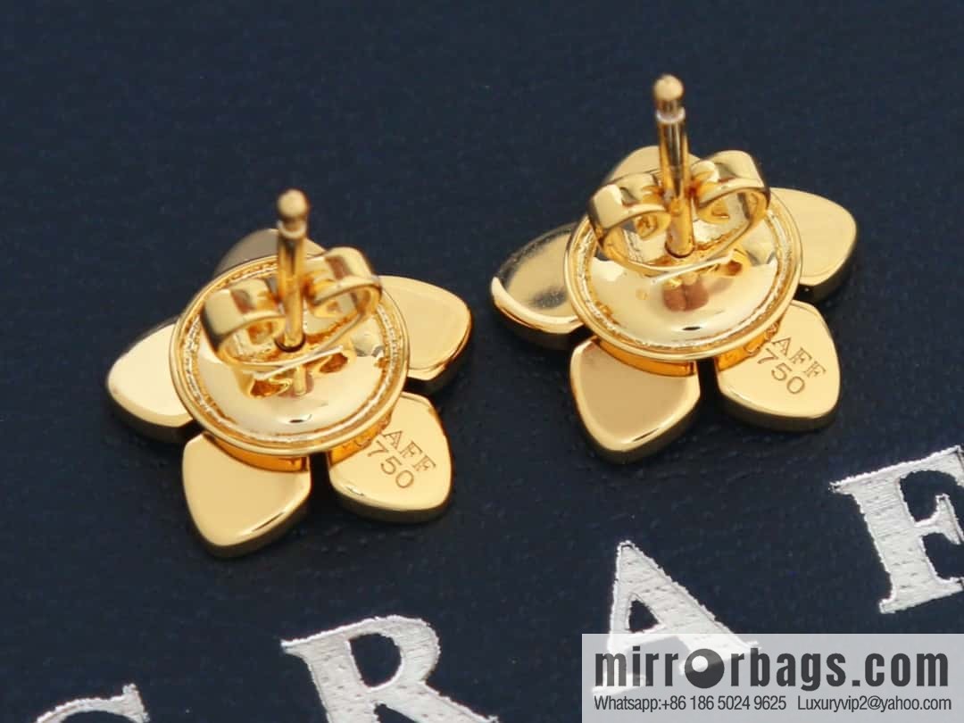 GRAFF Flower 🌺 stud earrings