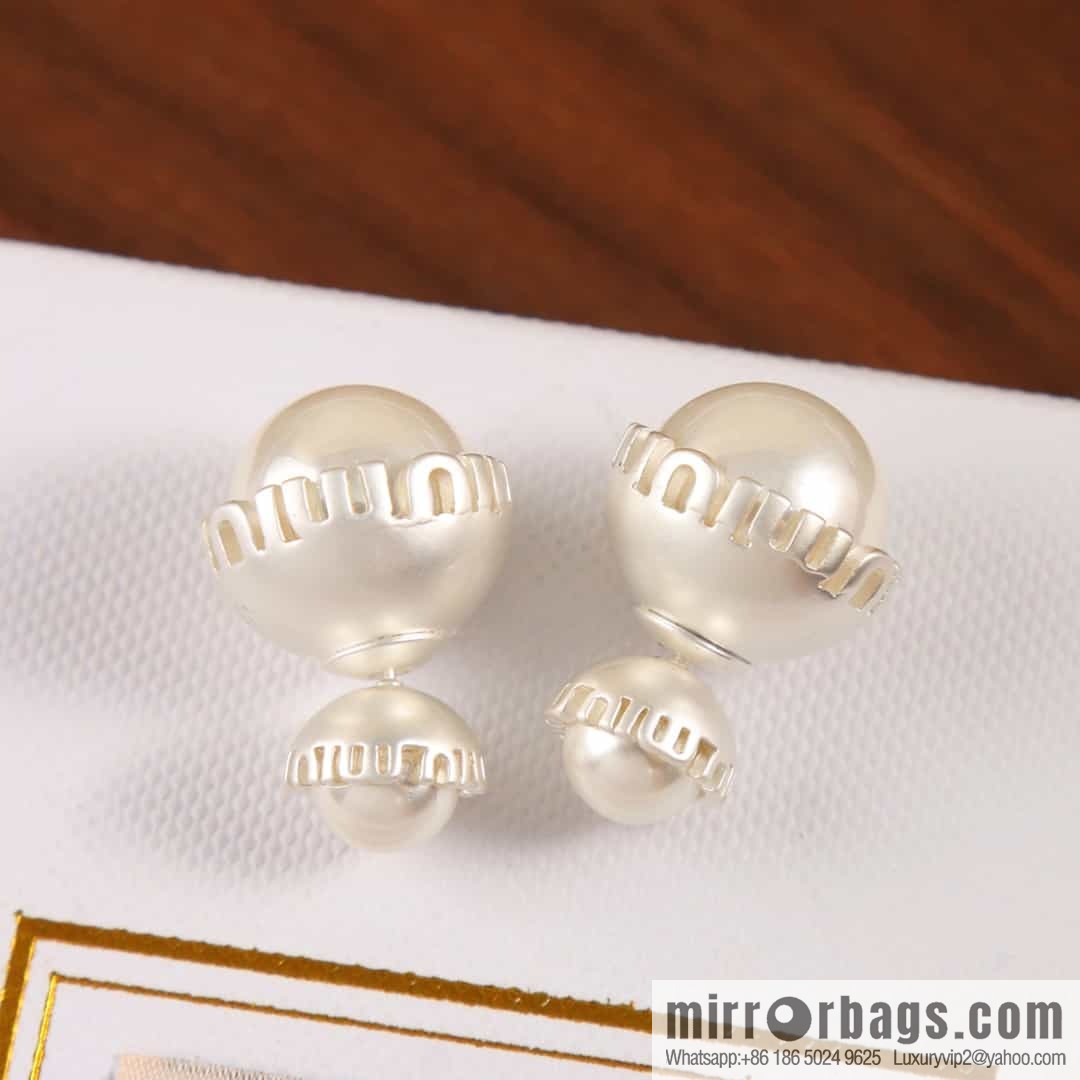 MIU MIU Miu Miu size pearl stud earrings