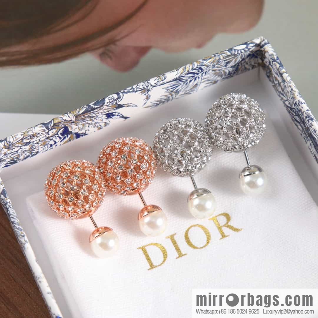 New ☑️ DIOR full diamond pearl stud earrings