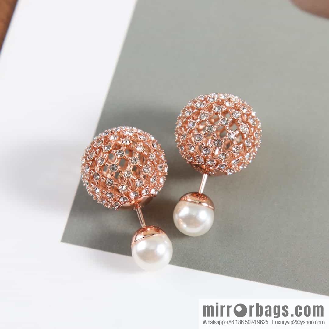 New ☑️ DIOR full diamond pearl stud earrings