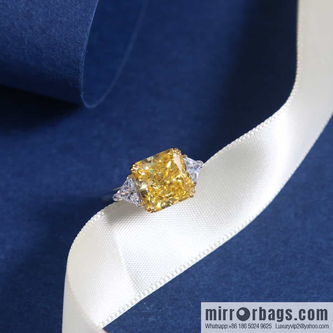 HARRY WINSTON HW, square yellow diamond ring, diamond ring