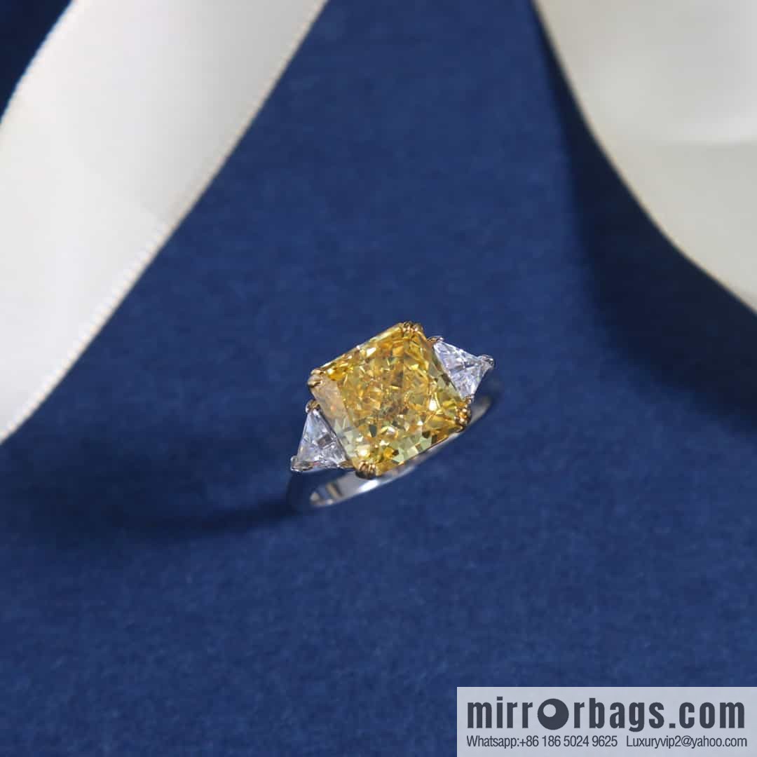 HARRY WINSTON HW, square yellow diamond ring, diamond ring