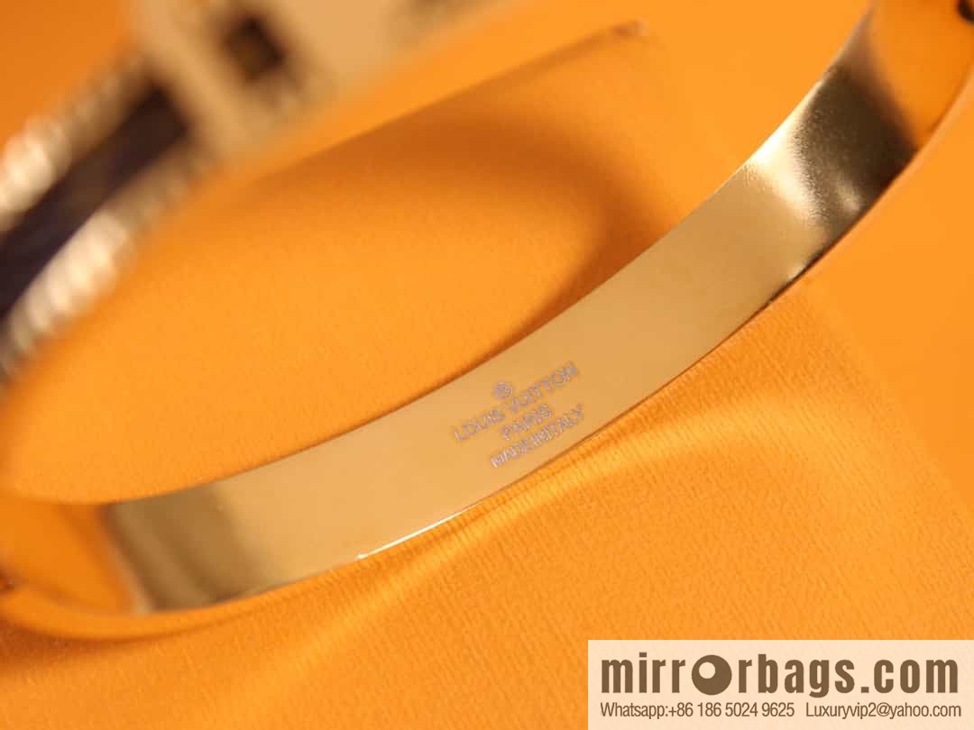 Louis Vuitton medieval presbyopia bracelet bracelet