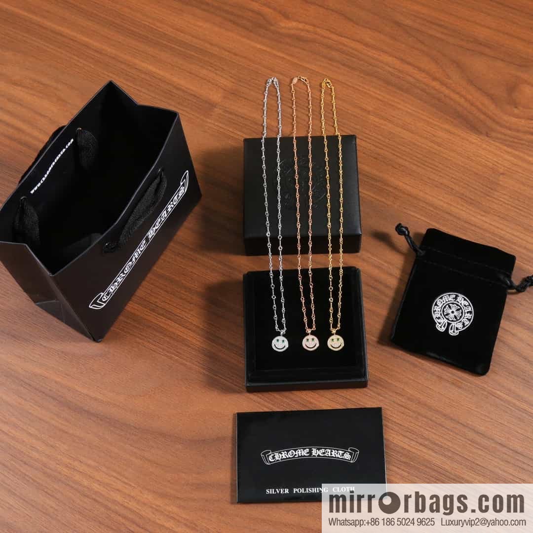 New Croxin Smile Smiley Necklace