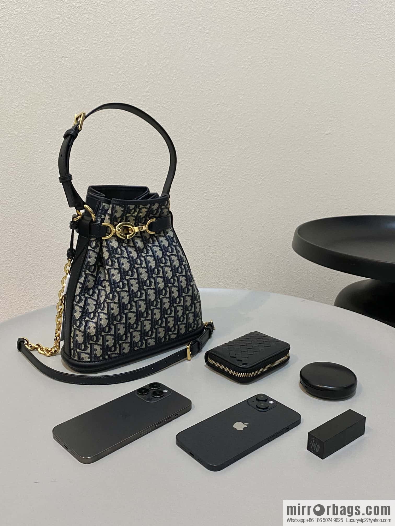 Medium C'EST DIOR Bag M2271UTZQ_M928