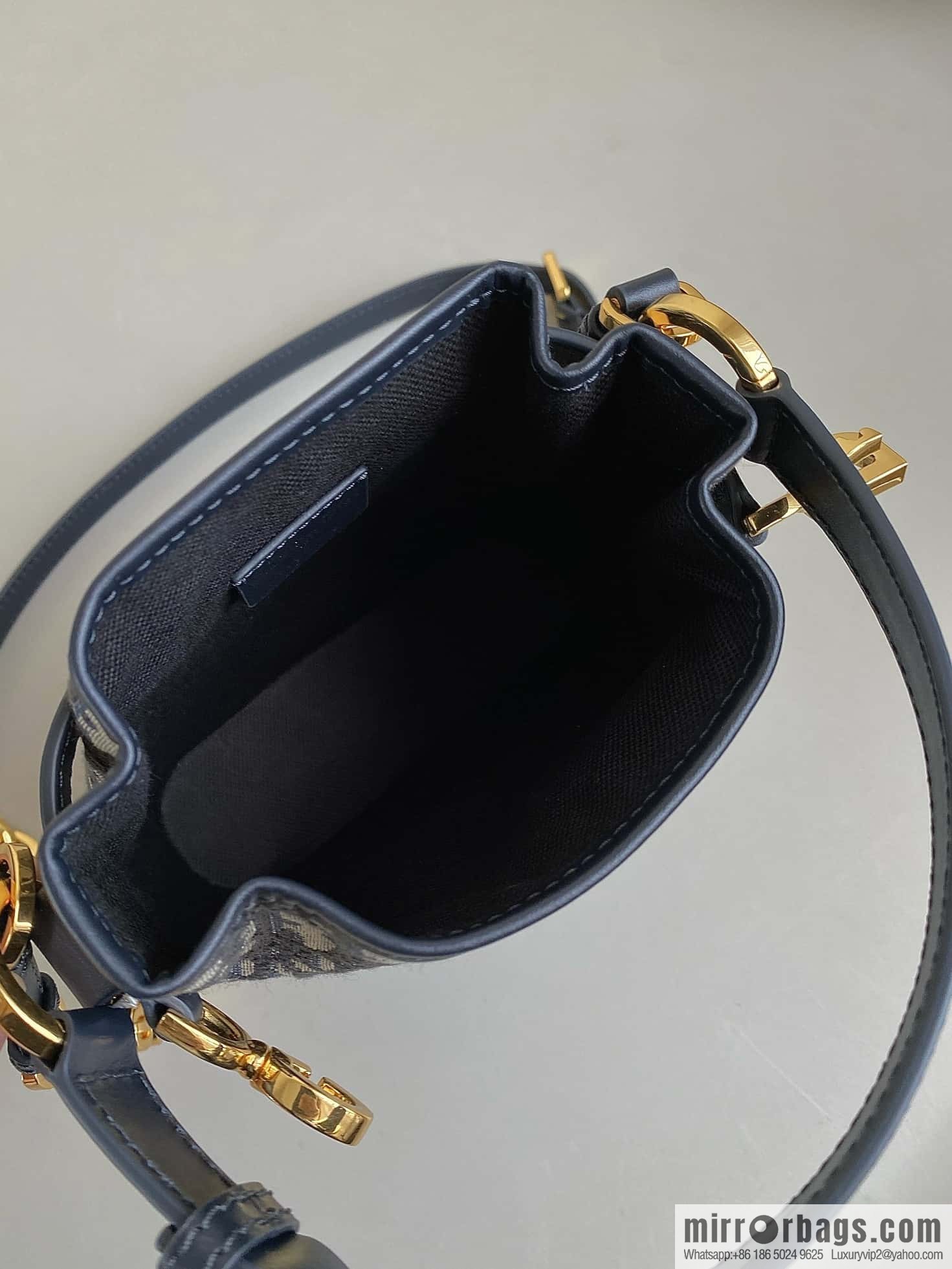 Small C'EST DIOR handbag M2272UTZQ_M928