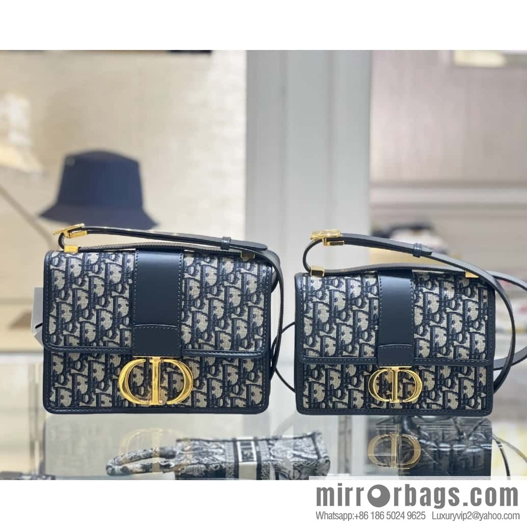 Small 30 MONTAIGNE handbag M9234UTZQ_M928