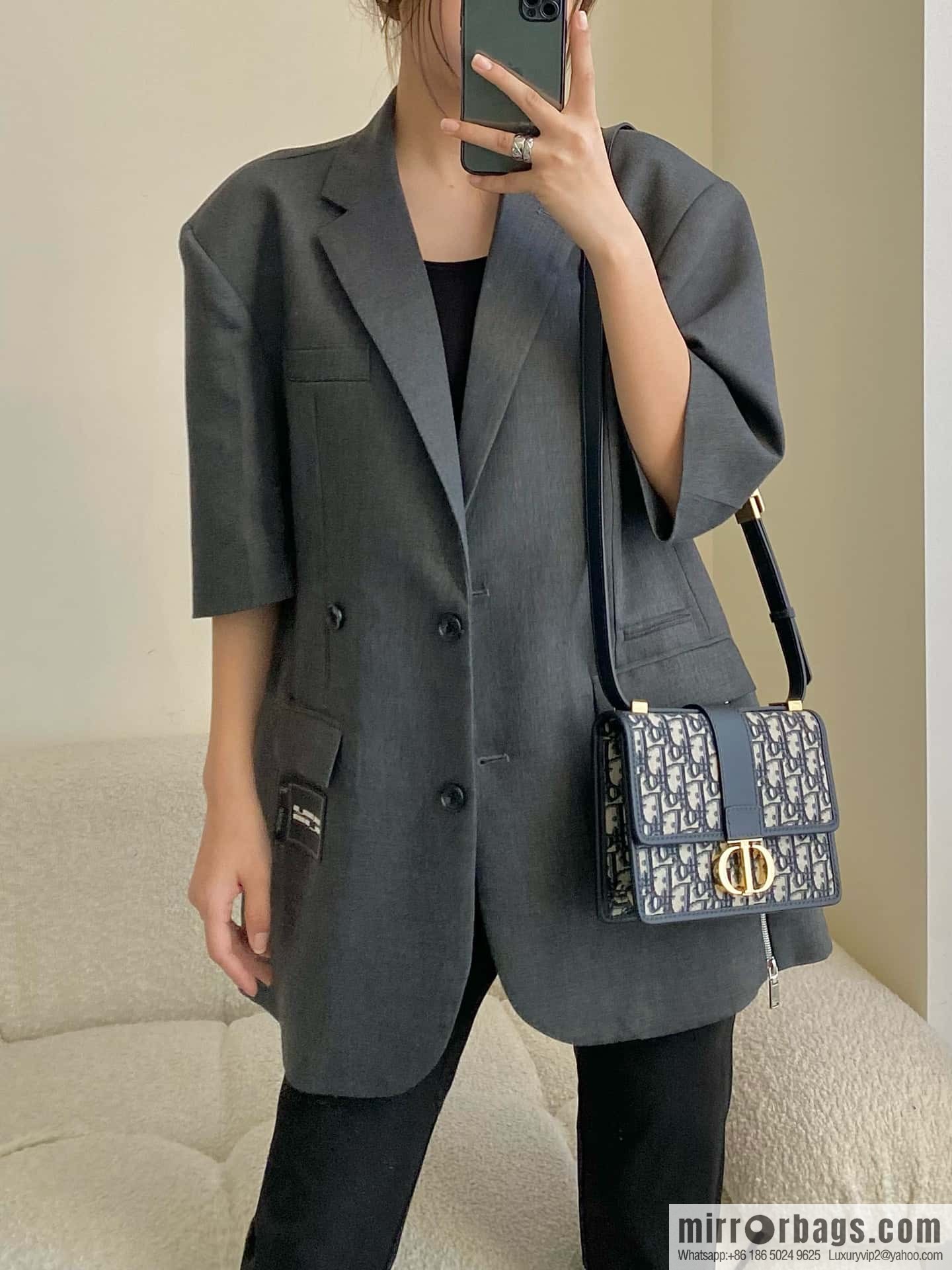 Small 30 MONTAIGNE handbag M9234UTZQ_M928