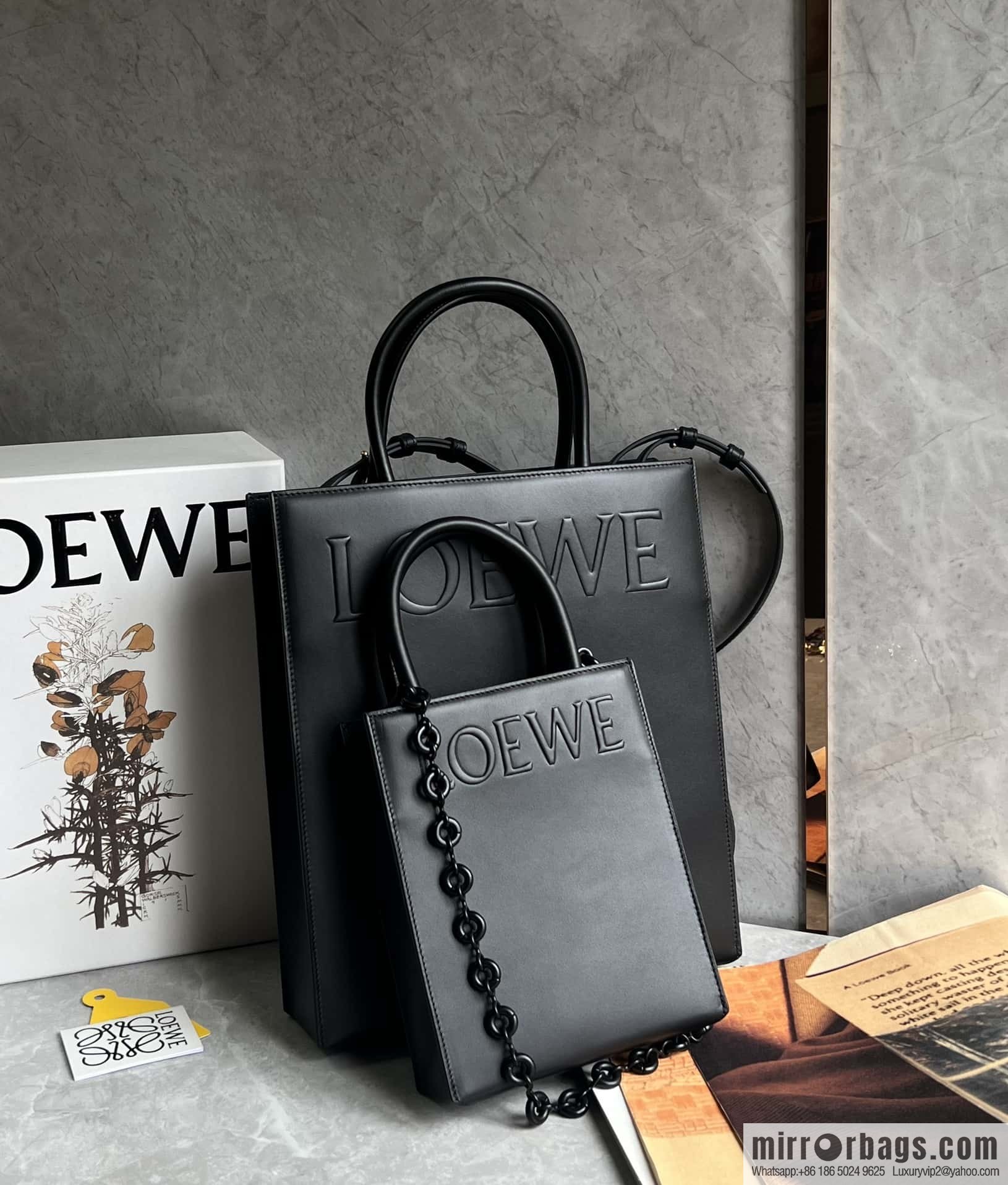LOEWE latest show A5 tote bag 0691 black