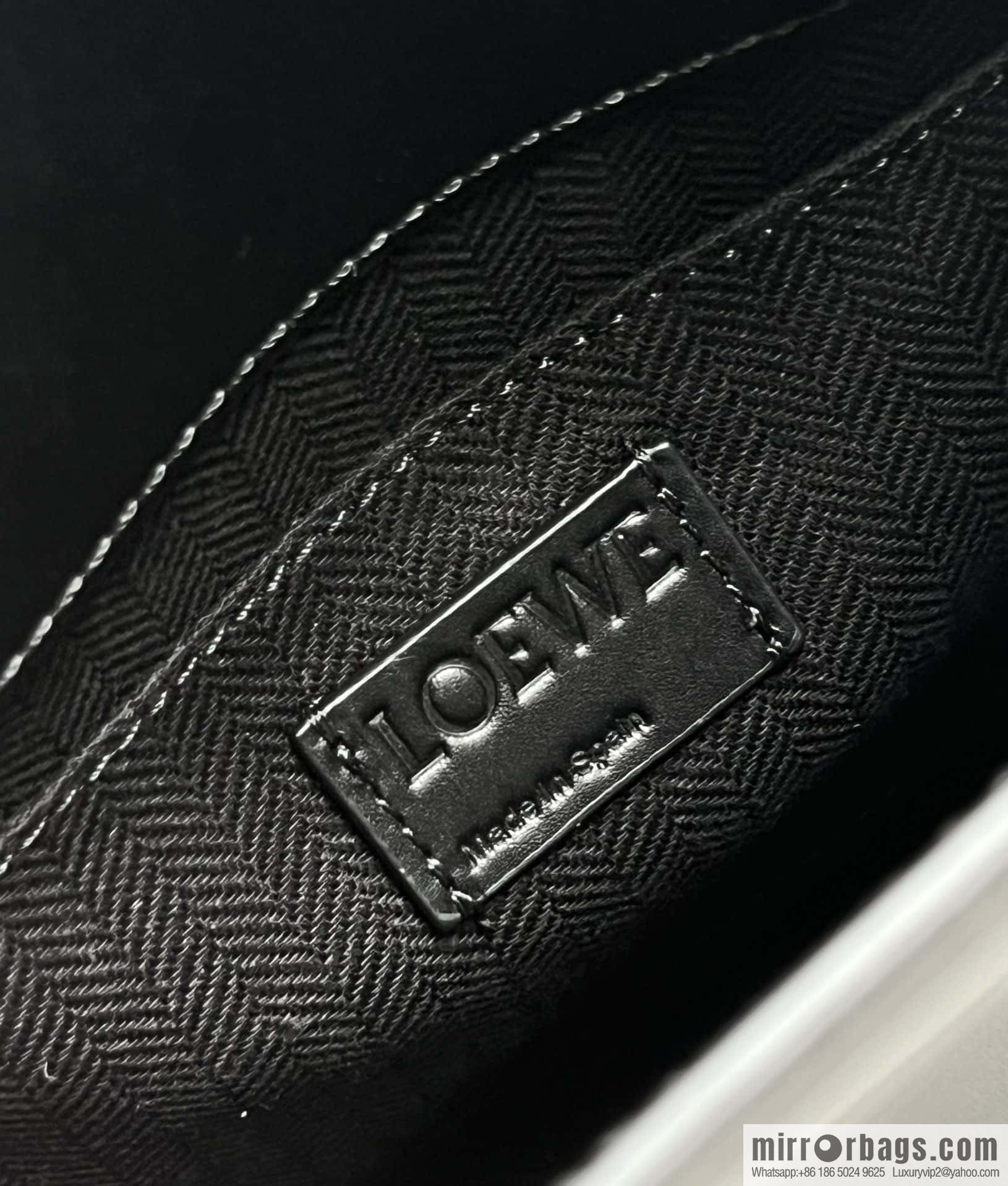 LOEWE latest show A5 tote bag 0691 black