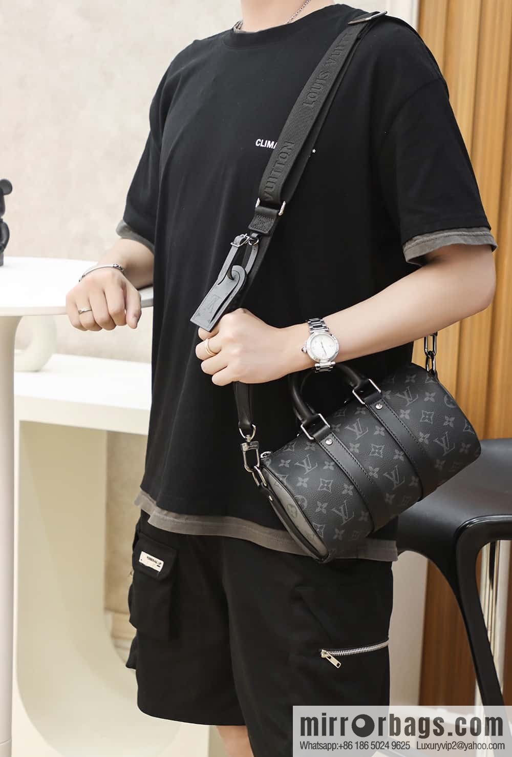 LV M46271 Keepall Bandoulière 25