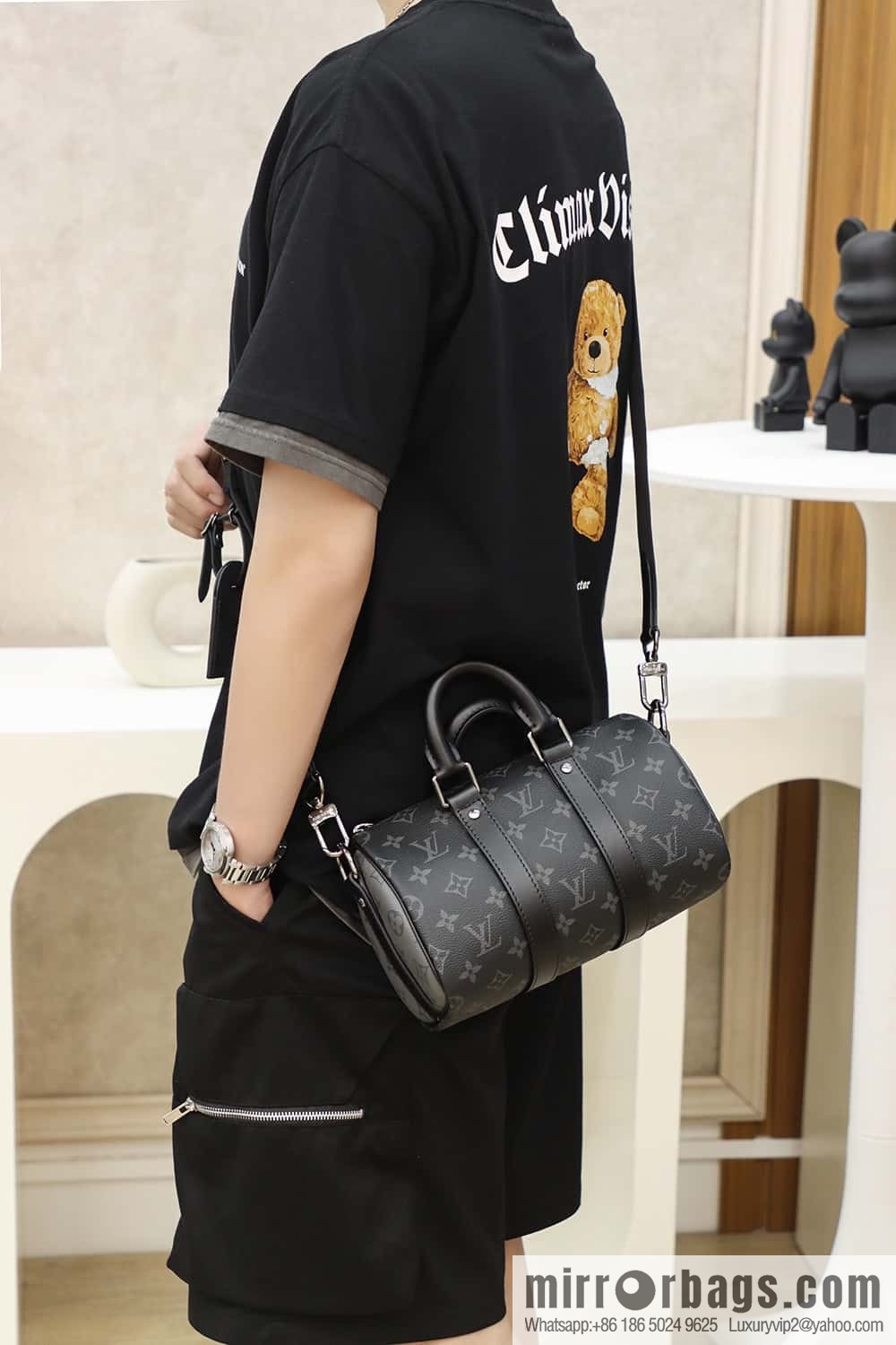 LV M46271 Keepall Bandoulière 25