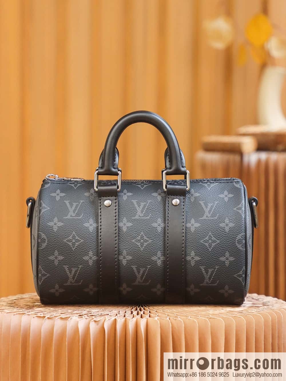 LV M46271 Keepall Bandoulière 25