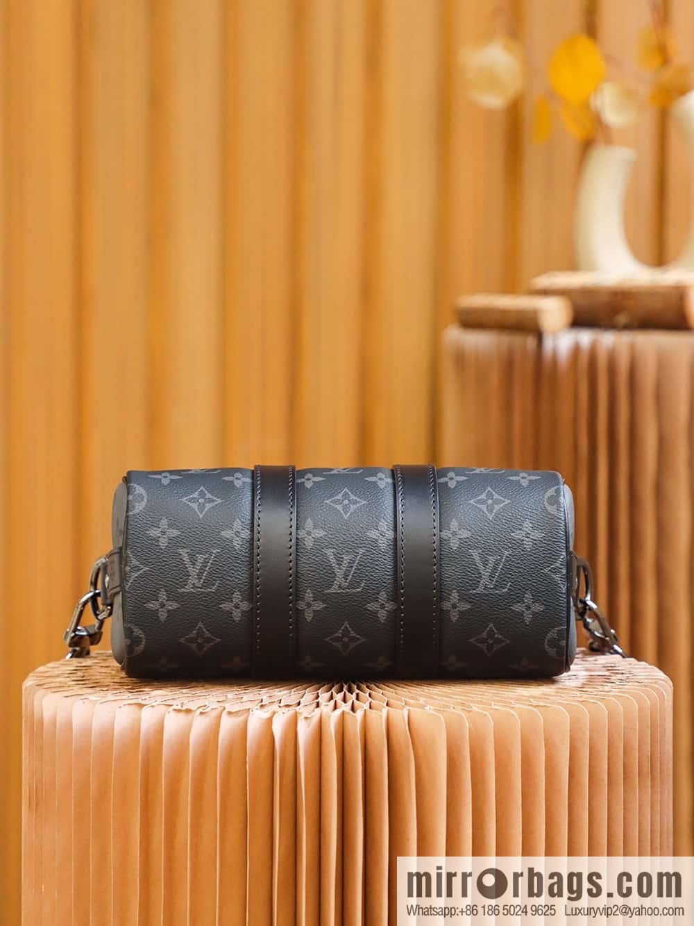 LV M46271 Keepall Bandoulière 25