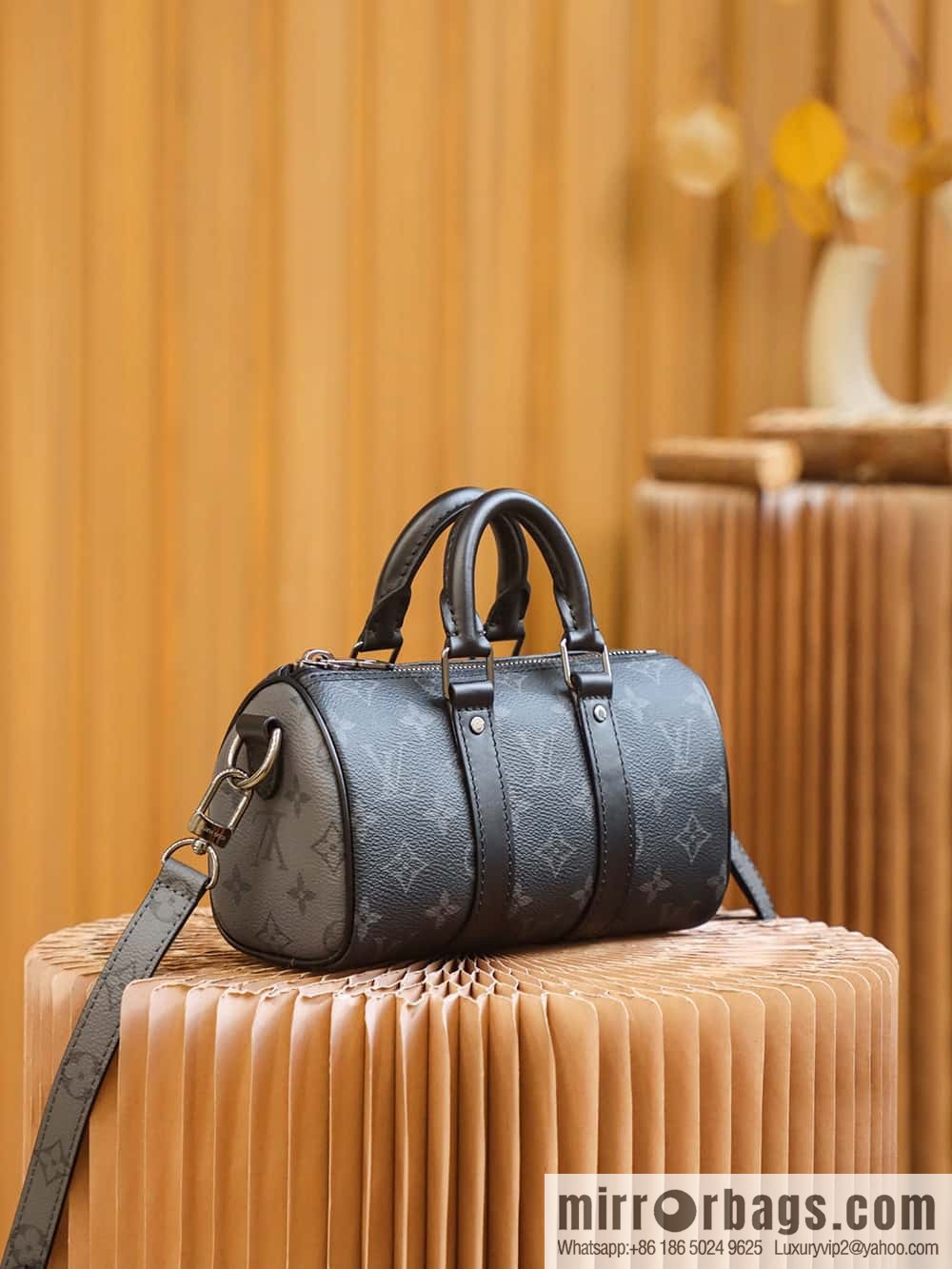 LV M45947 KEEPALL XS