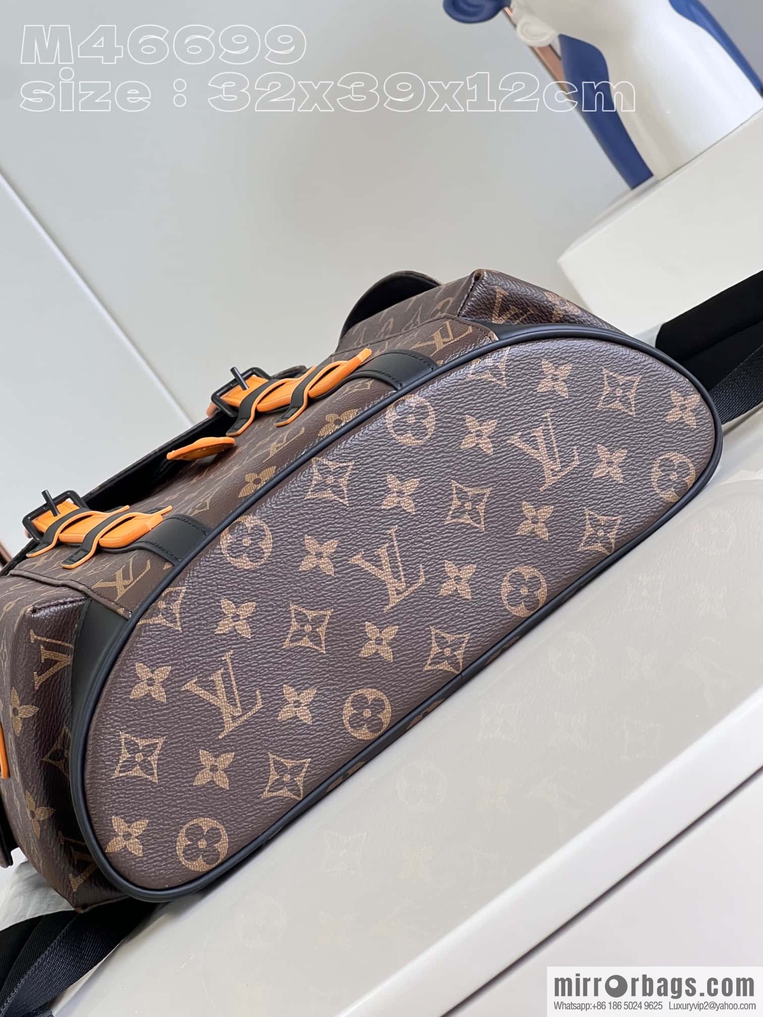 LV M46699 CHRISTOPHER S backpack