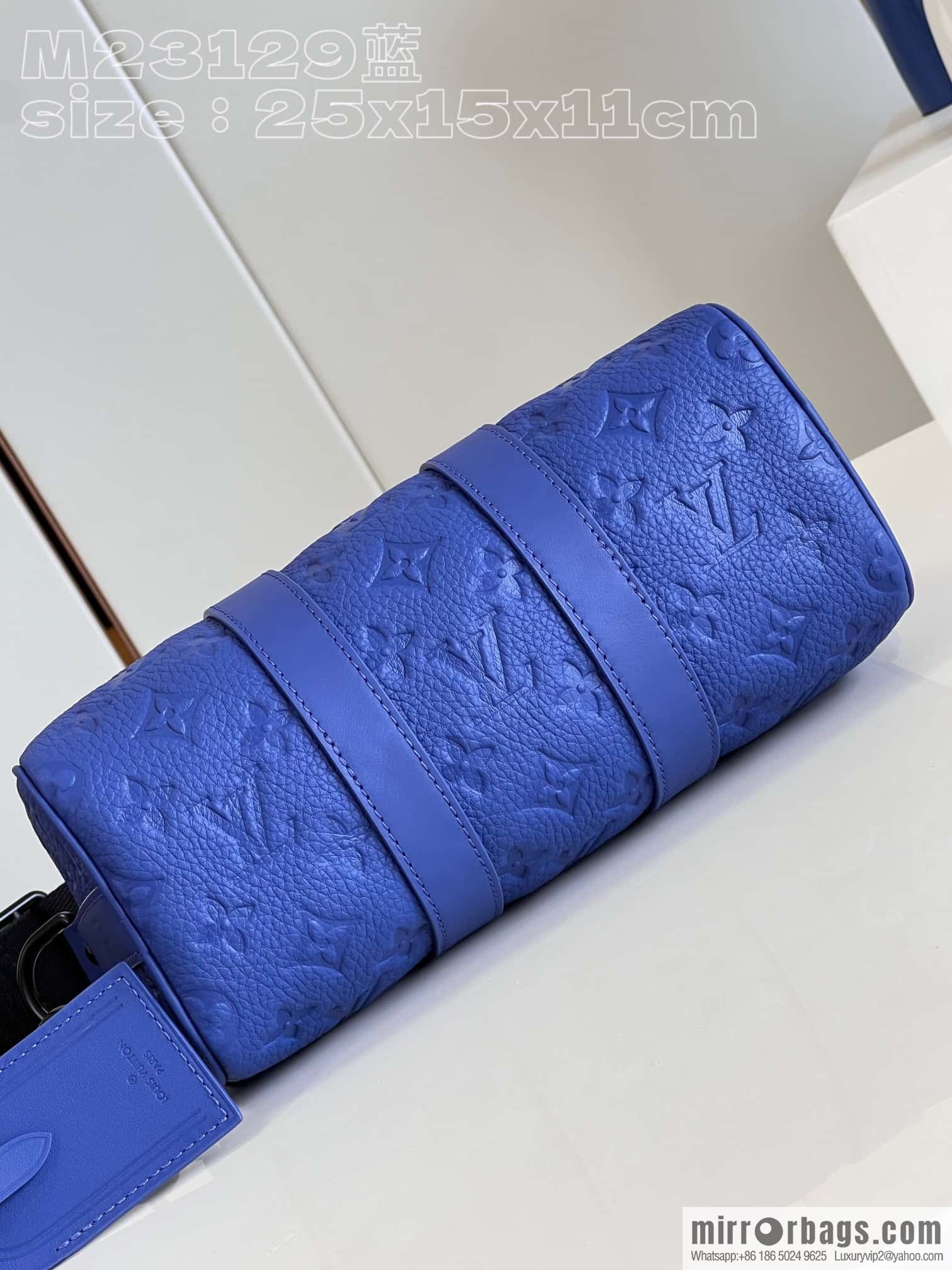 LV M23129 Keepall Bandoulière 25