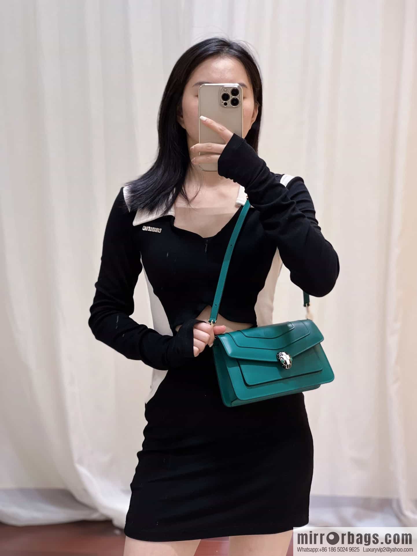 SERPENTI FOREVER EAST-WEST series small shoulder bag Model: 292104