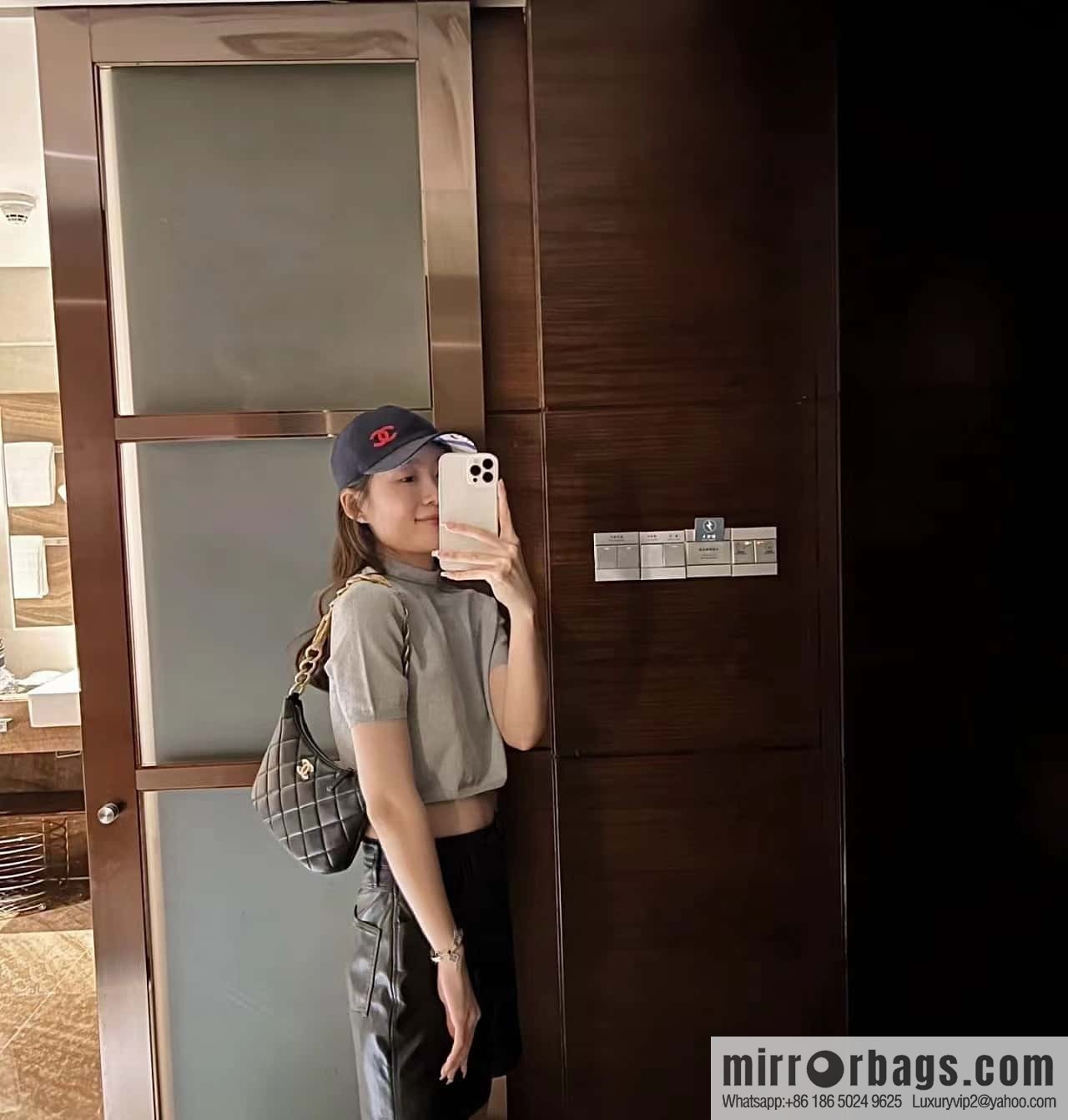 CHANEL 23A Premium Handicraft Workshop Series hobo armpit bag AS4220 black