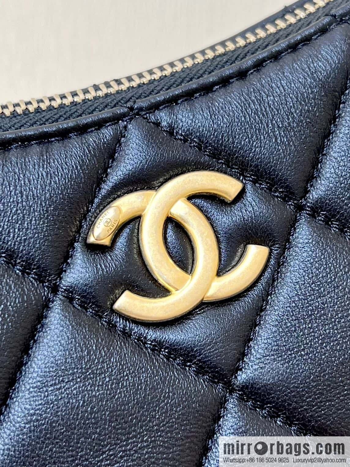 CHANEL 23A Premium Handicraft Workshop Series hobo armpit bag AS4220 black