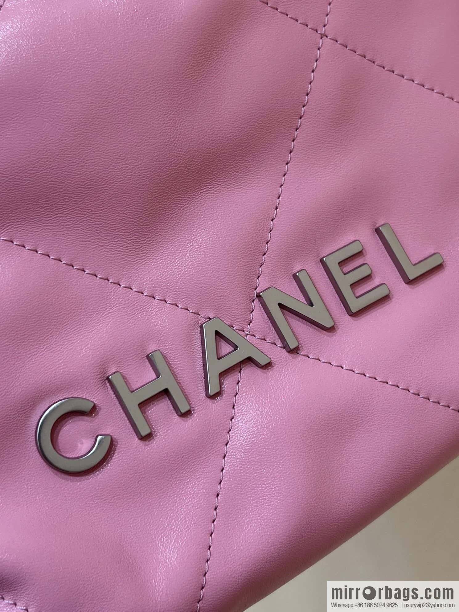 CHANEL 23S spring and summer series mini 22 bags AS3980 pink