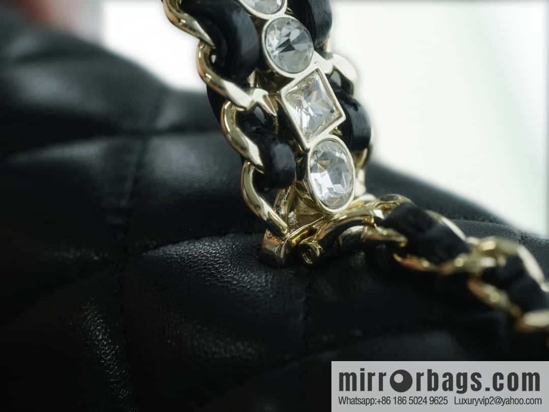 CHANEL 23A rhinestone handle cf medium black AS4141
