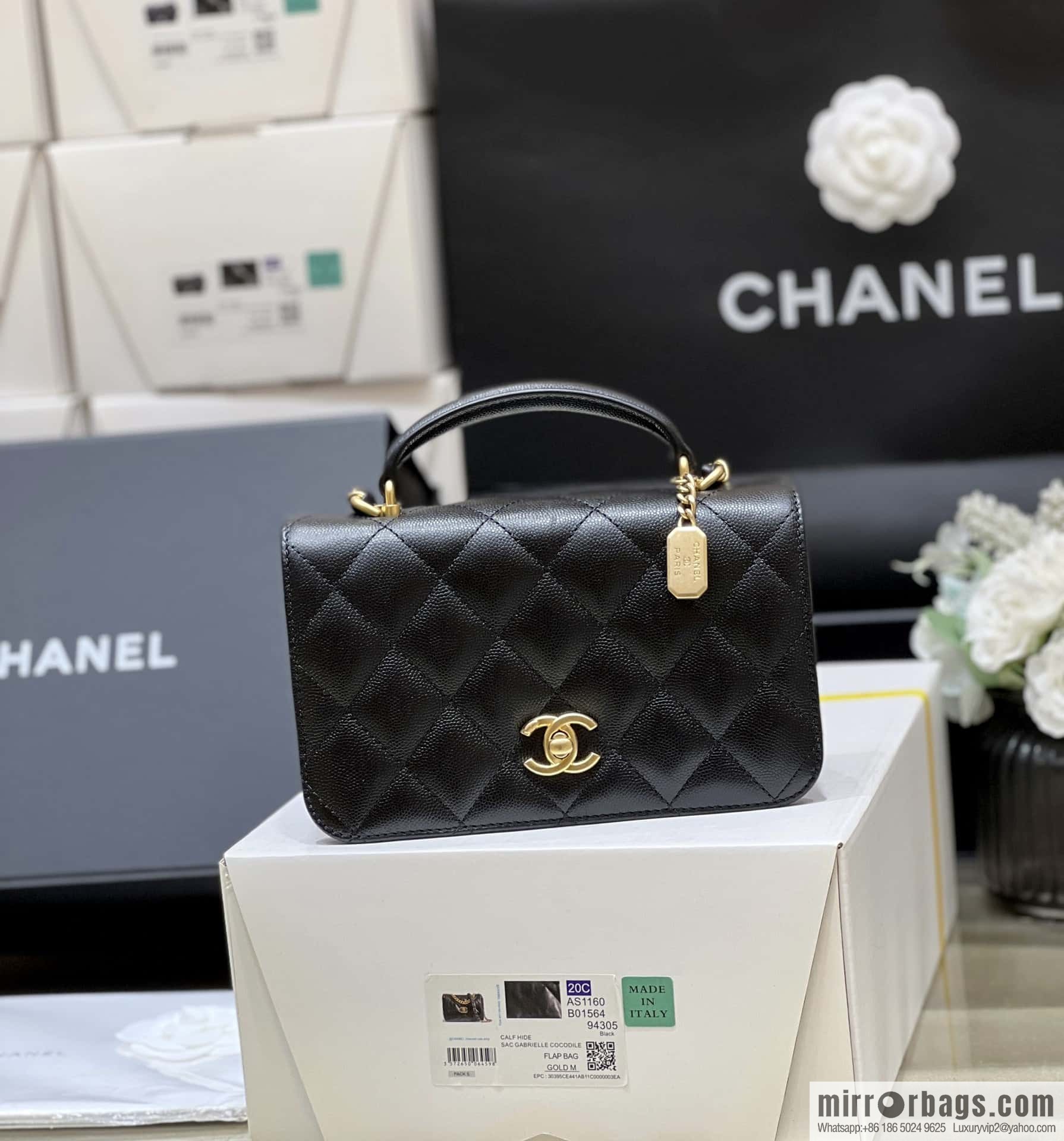 CHANEL 23B autumn and winter trailer series, hidden lychee leather organ bag AS4284