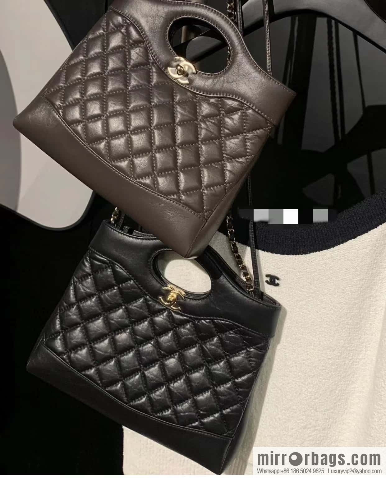 CHANEL 23A Superior Handicraft Series 31bag mini AS4133
