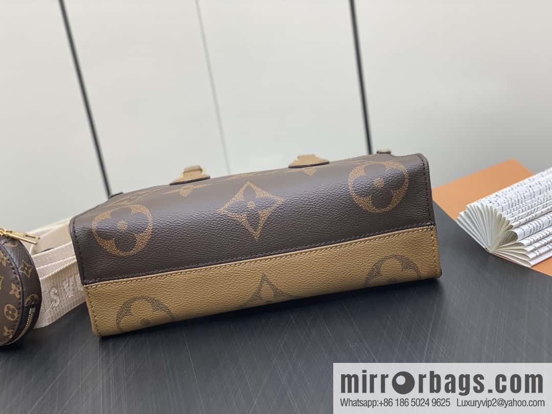 LV M46653 OnTheGo East West