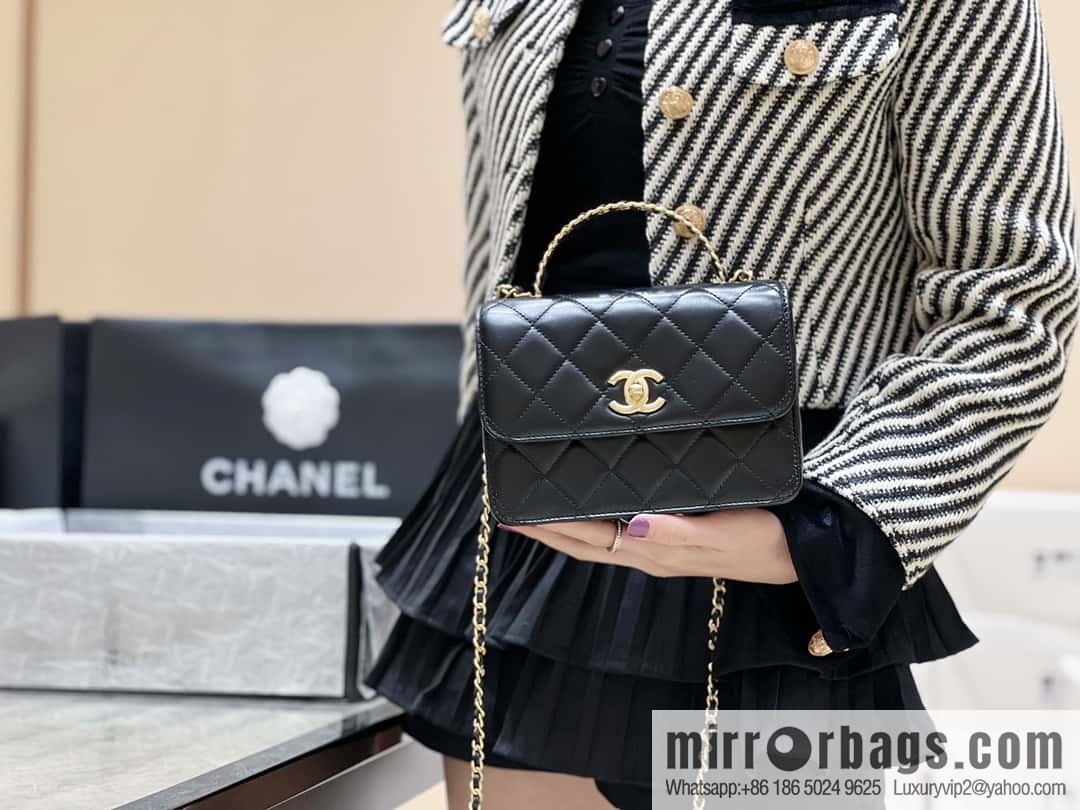 CHANEL 23P spring and summer trailer series 23P small flap bag AS3886