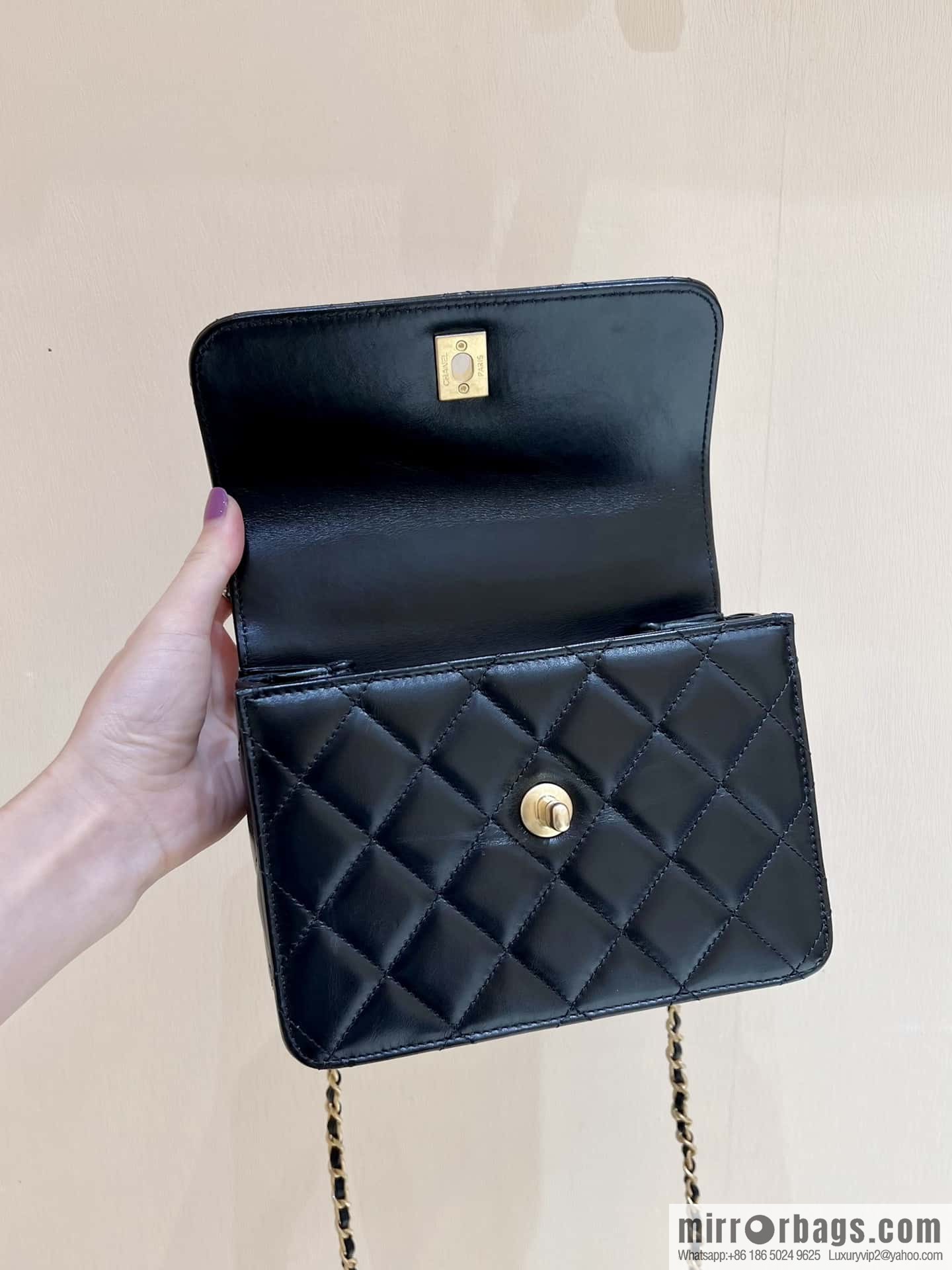 CHANEL 23P spring and summer trailer series 23P small flap bag AS3886