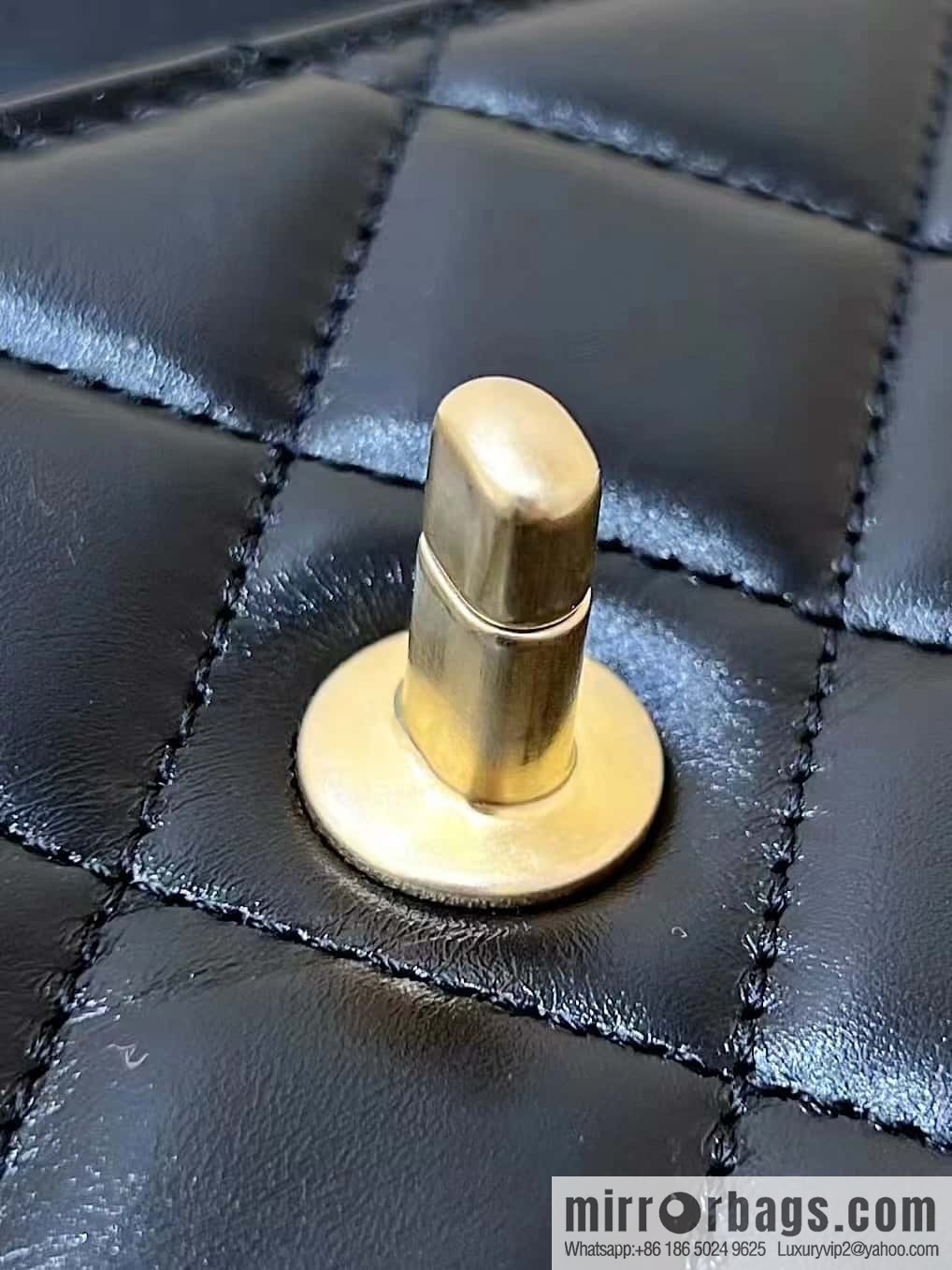 CHANEL 23P spring and summer trailer series 23P small flap bag AS3886