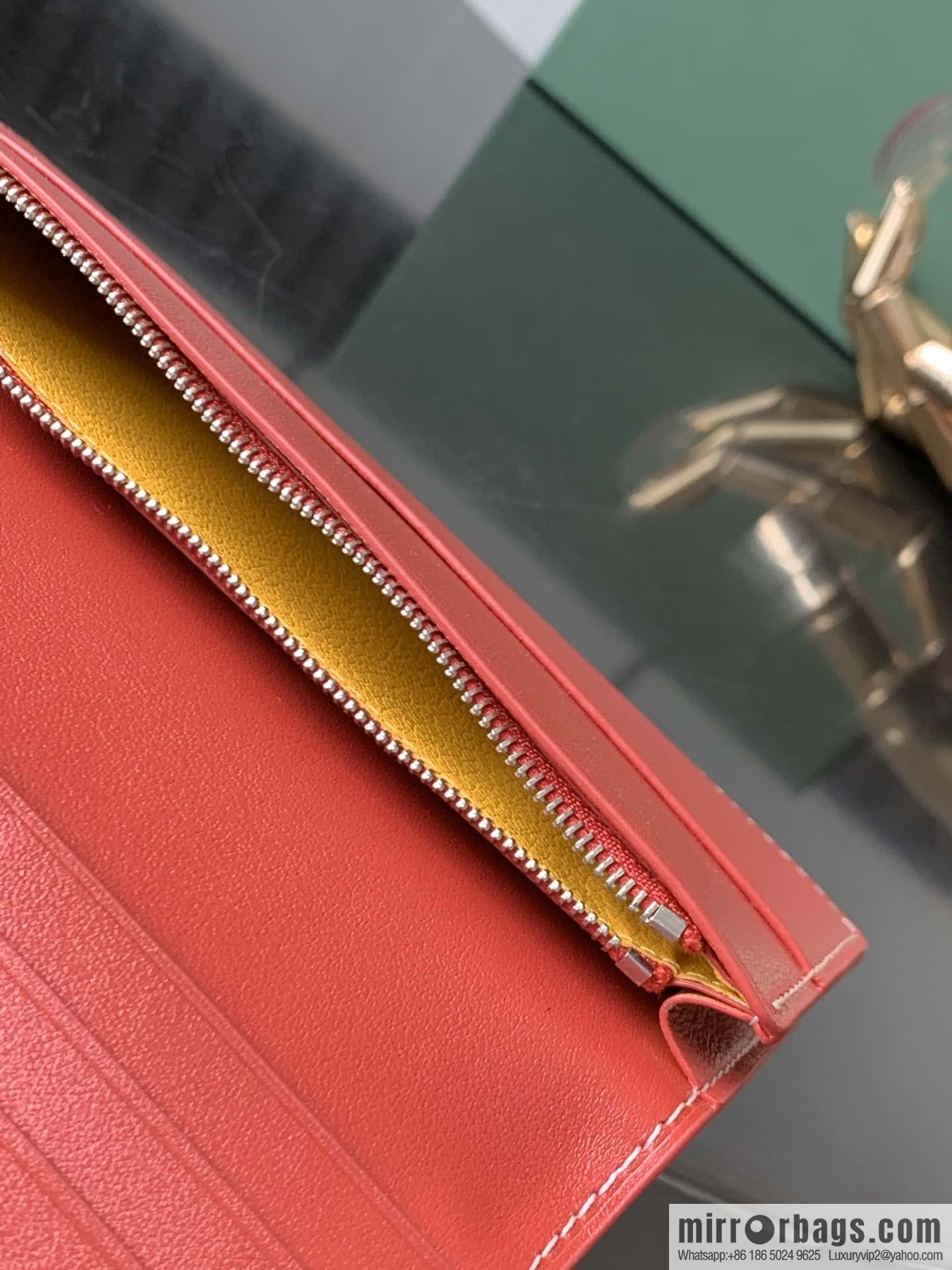 Goyard GOYARD · suit clip 7709