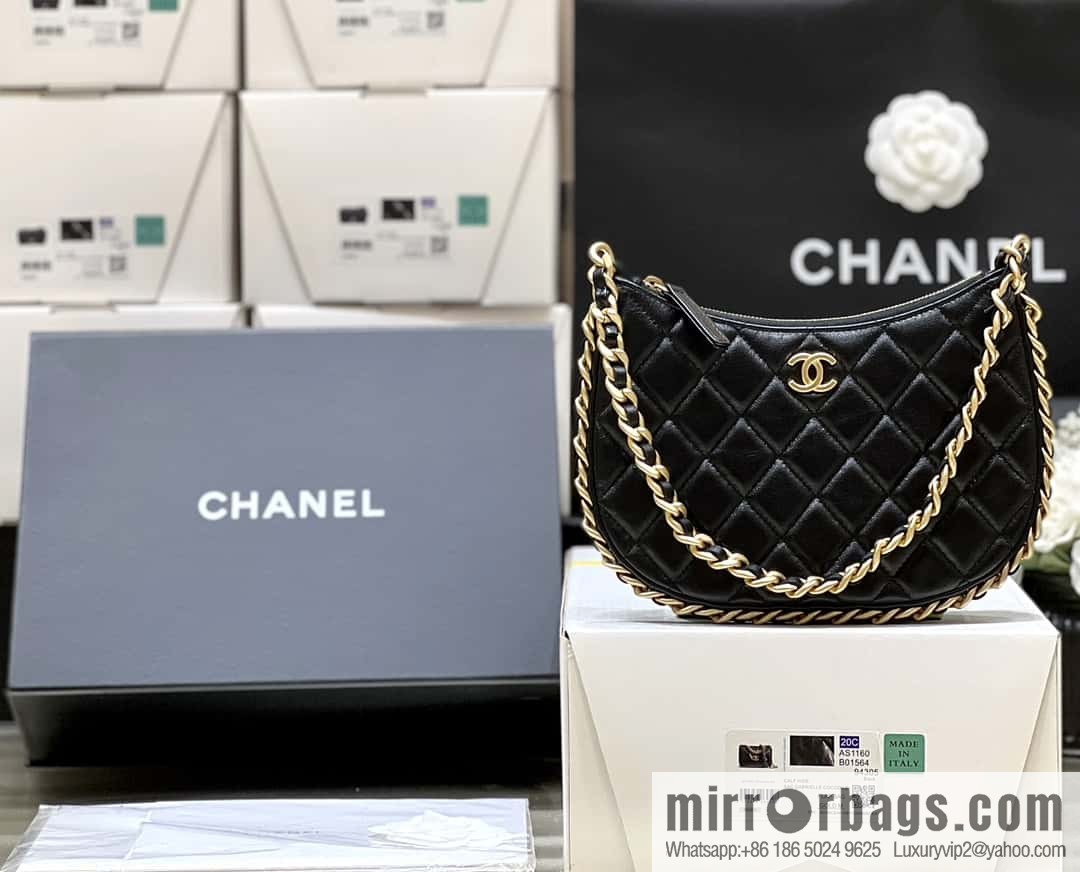 CHANEL 23B autumn and winter trailer series hobo armpit bag AS4378