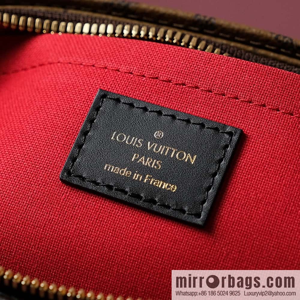 LV OnTheGo East West M46653