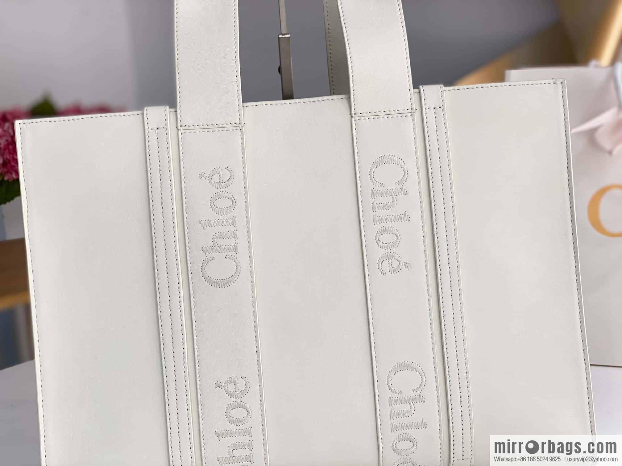 Chloe Woody Full Pitot Bag, White Large 45CM