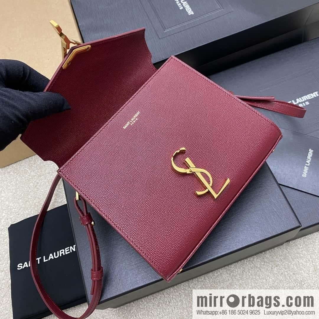 𝑪𝒂𝒔𝒔𝒂𝒏𝒅𝒓𝒂 caviar pattern hand bag burgundy ball pattern/gold buckle Model: 602716