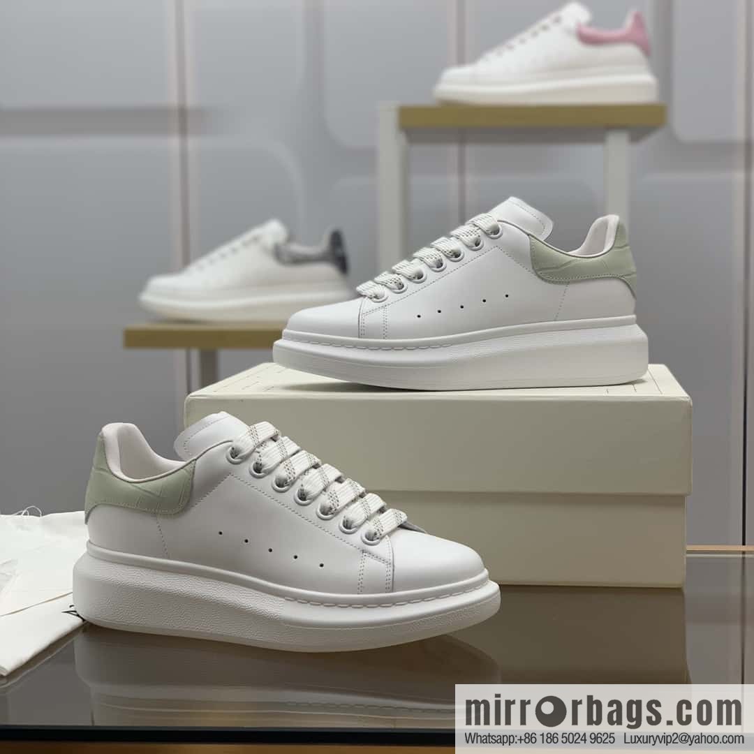 Alexander McQueen Alexander McQueen Rice Grey Crocodile Tail Unisex Same Sneakers