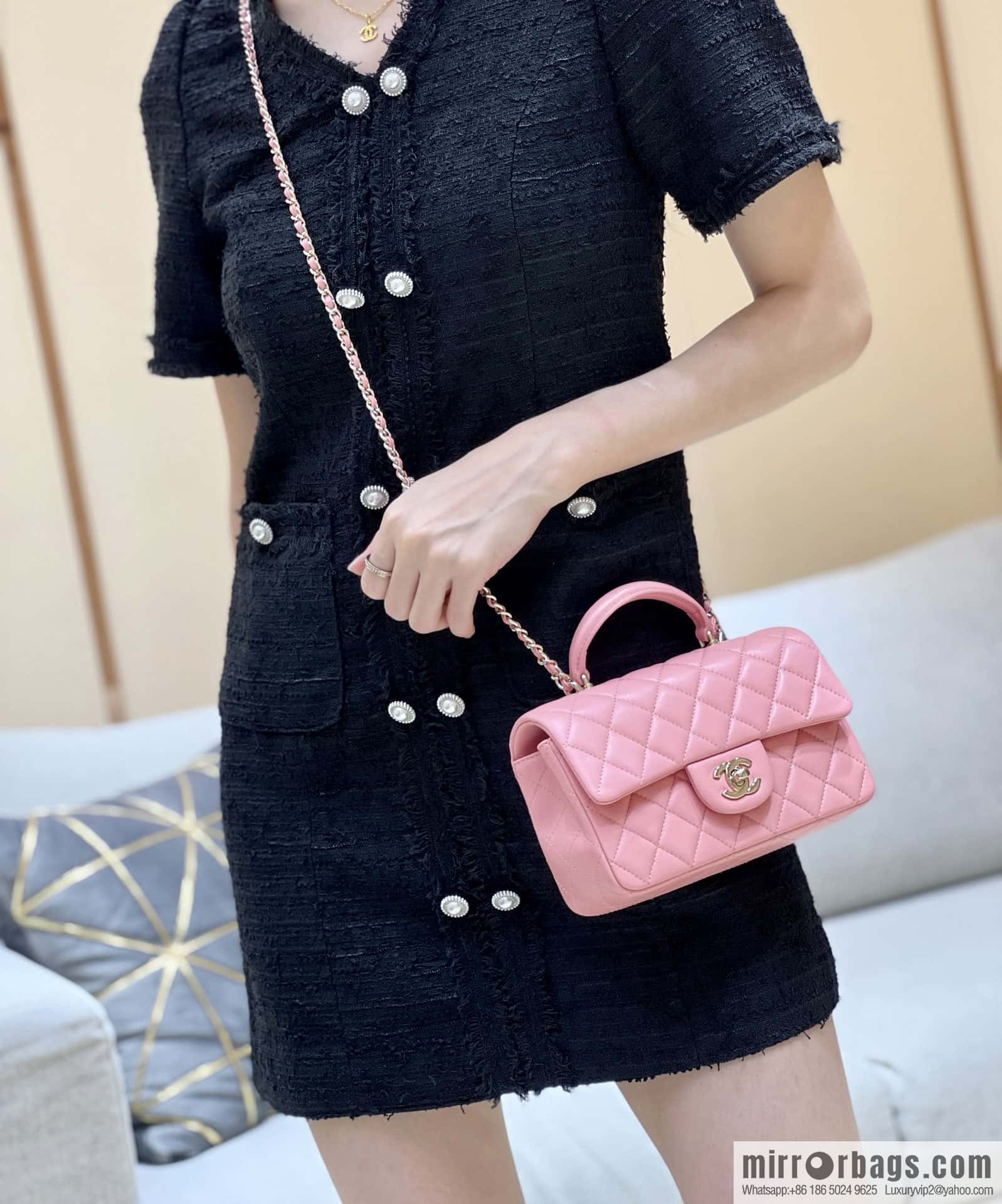 CHANEL classic cf mini handle 20CM AS2431 pink