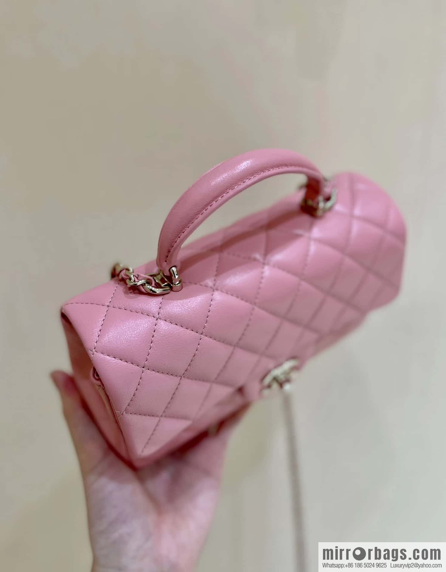 CHANEL classic cf mini handle 20CM AS2431 pink