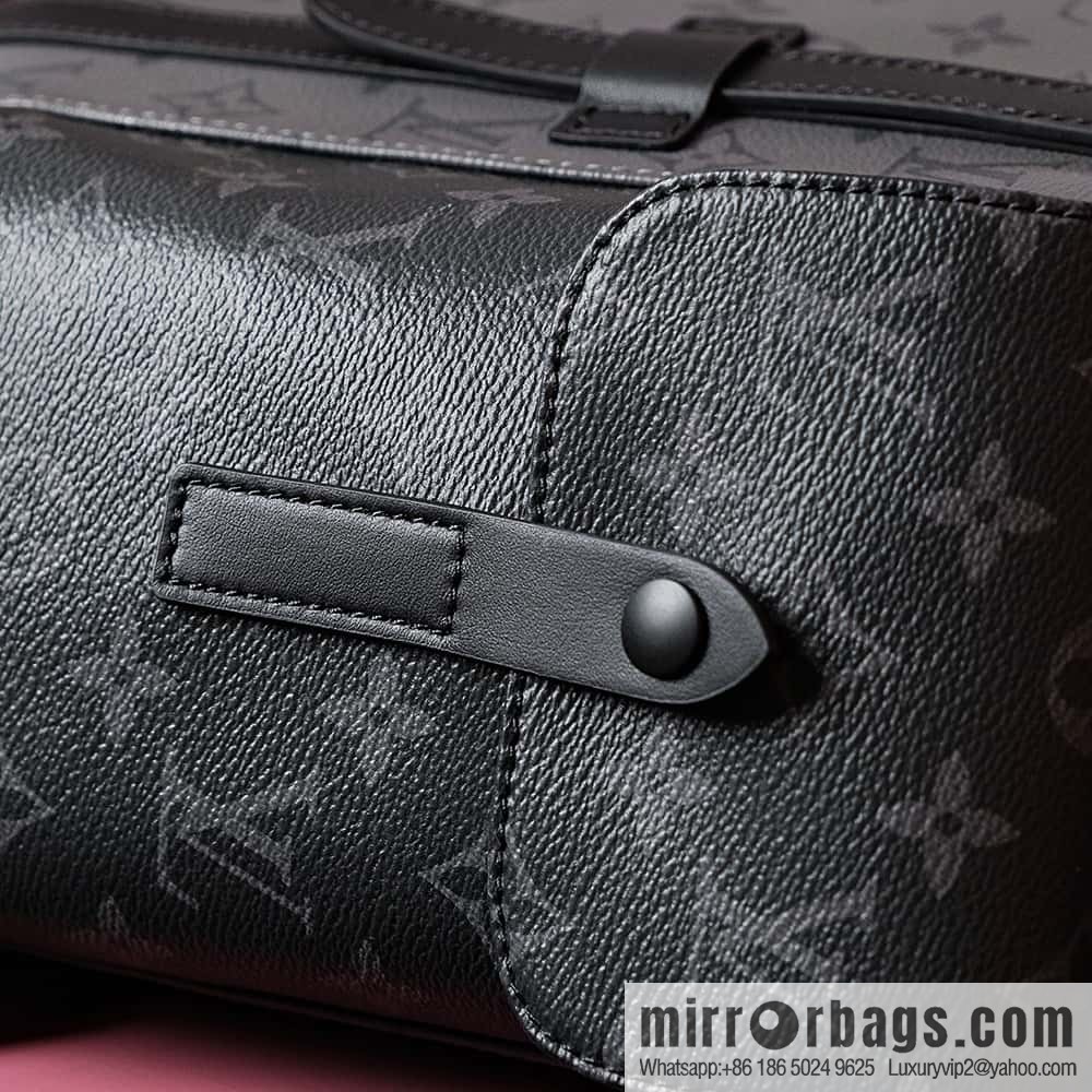 LV M46331 CHRISTOPHER S backpack