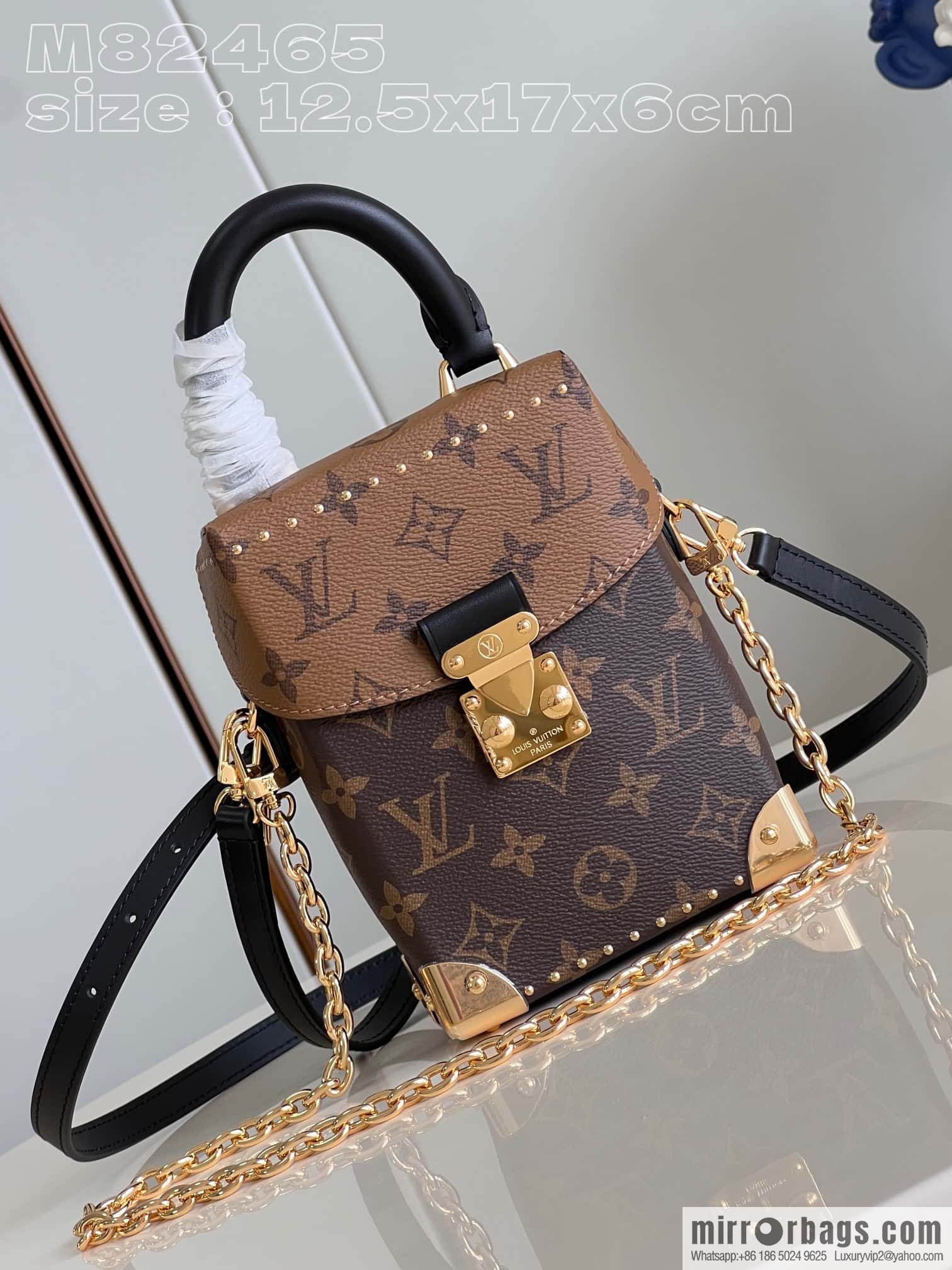 LV M82465 Camera Box