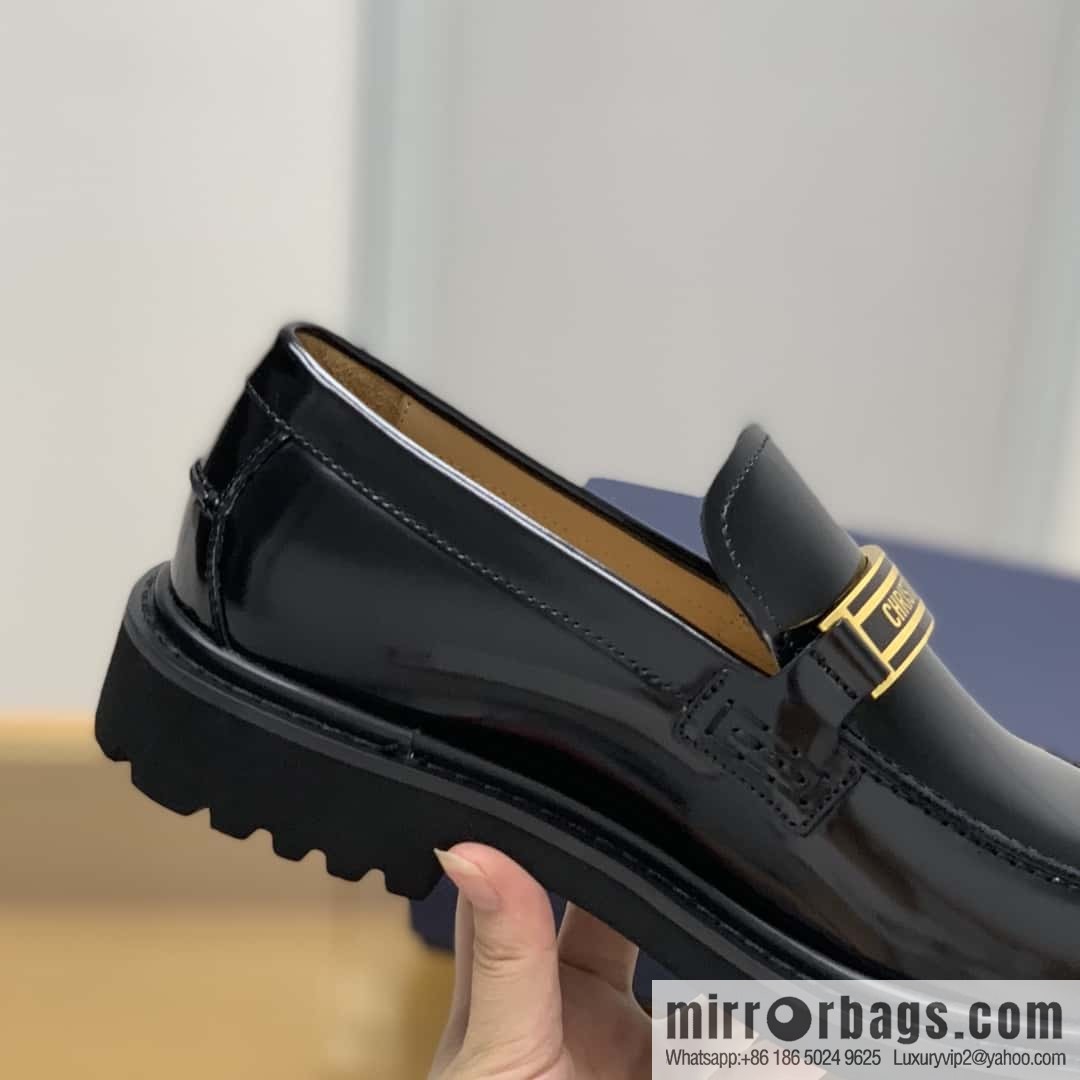 DIOR brand letter buckle, men's loafers